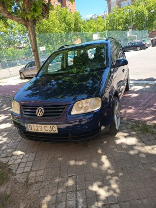 Volkswagen Touran 2004