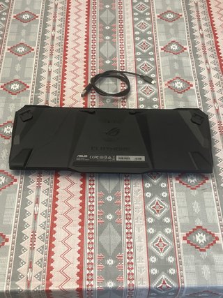 Teclado Mecánico Asus ROG Claymore