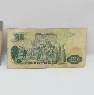 Billetes antiguos Portugal 100 y 20 Escudos