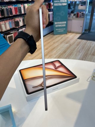 iPad Air 13” M2 | Calidad A+ | Garantía 6 Meses