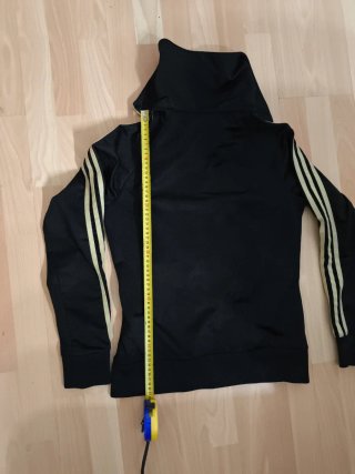 Sudadera Adidas Negra y Dorada Talla M
