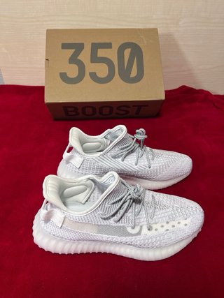 Adidas Yeezy Boost 350 V2 Gris Blanco
