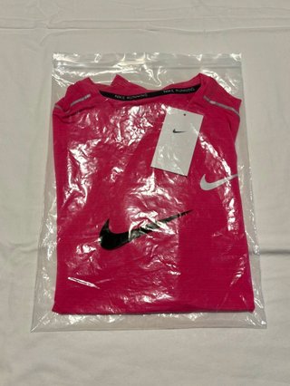 Camiseta Nike Miler Running Rosa Hombre Talla L