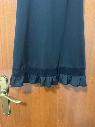 Camisón negro corto con encaje