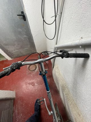 2 Bicicletas de ciudad y montaña