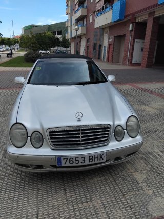 Mercedes-Benz  CLK 2000