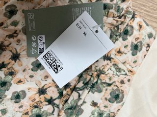 Short premamá floral