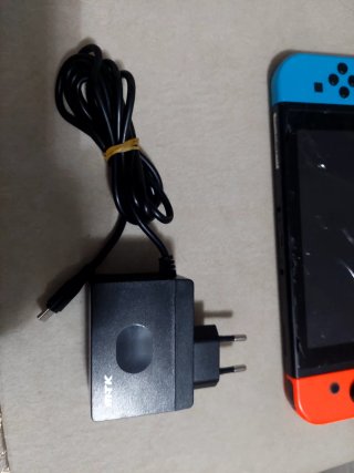 Nintendo Switch Azul y Rojo