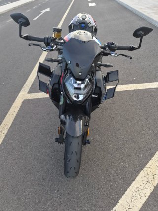 Bmw m 1000 r COMPETITION