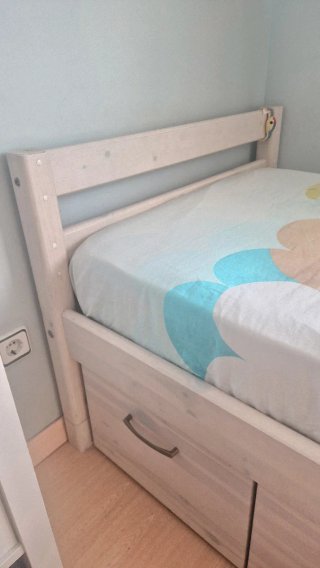 Cama FLEXA con cajones