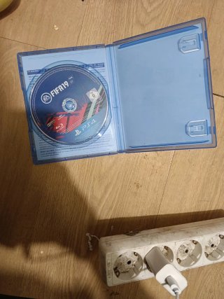 FIFA 19 PS4