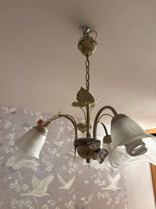 Juego de Lámparas de techo y de mesa floral beige