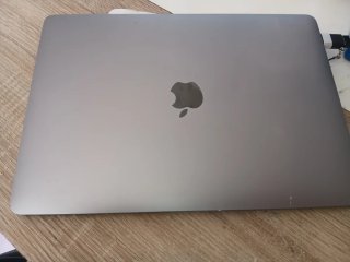 MacBook Pro 13 2018 Intel Core i5 8GB RAM