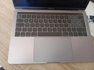 MacBook Pro 13 2018 Intel Core i5 8GB RAM