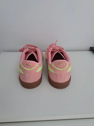 Zapatillas Puma Club II Era Rosa y Verde