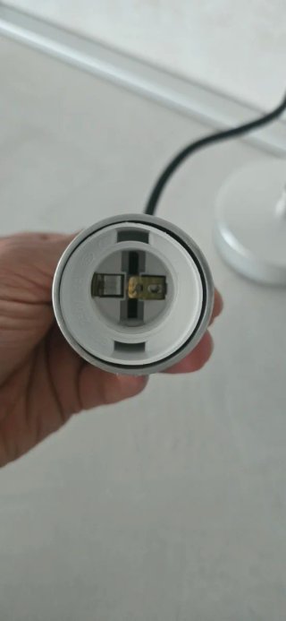 Lampada Monforte metallo e plastica