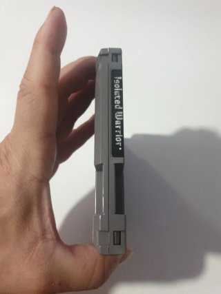 Juego NES Isolated Warrior