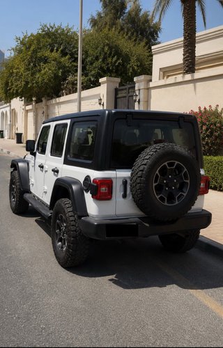 Jeep Wrangler rubicon 2021 gasolina 272cv