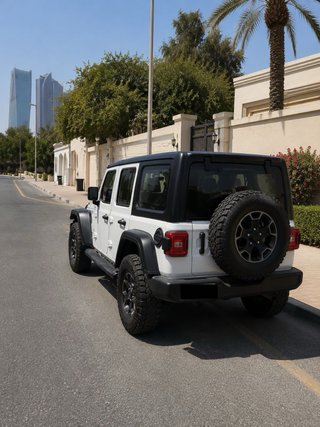 Jeep Wrangler rubicon 2021 gasolina 272cv