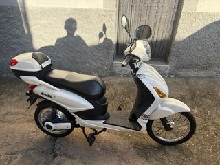 Bicimoto Eléctrica Scooter Sin Carnet