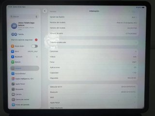 Lote iPad Air M2 + Apple Pencil + Magic Keyboard