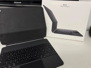 Lote iPad Air M2 + Apple Pencil + Magic Keyboard