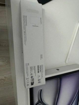 Lote iPad Air M2 + Apple Pencil + Magic Keyboard