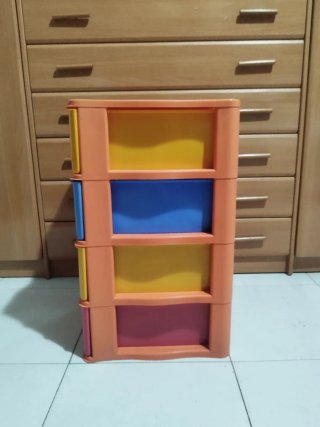 Cajonera de plástico 4 cajones