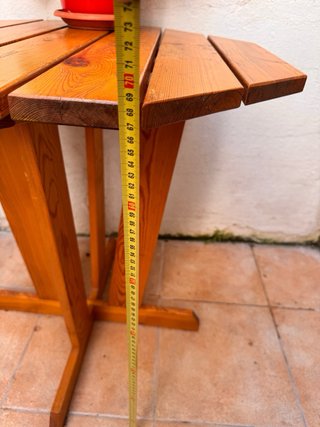 Mesa de terraza octogonal de madera