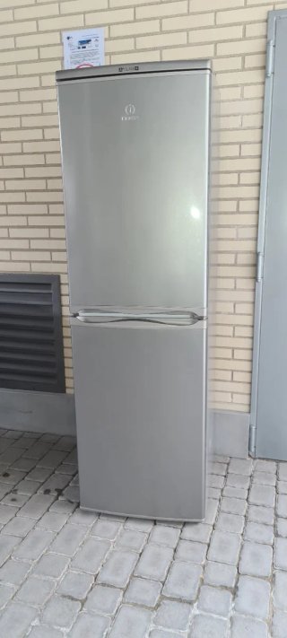 Nevera Indesit Acero Inoxidable