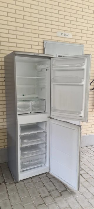 Nevera Indesit Acero Inoxidable