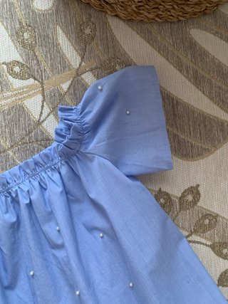 Blusa Stradivarius con perlas