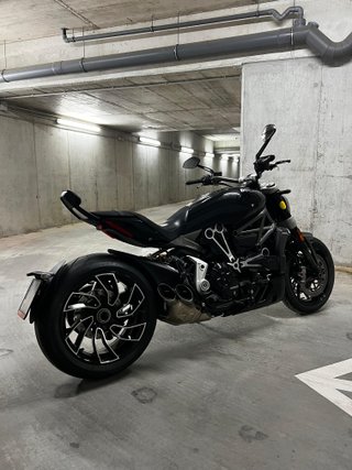 Ducati XDiavel S - ¡Solo 3.850 km!