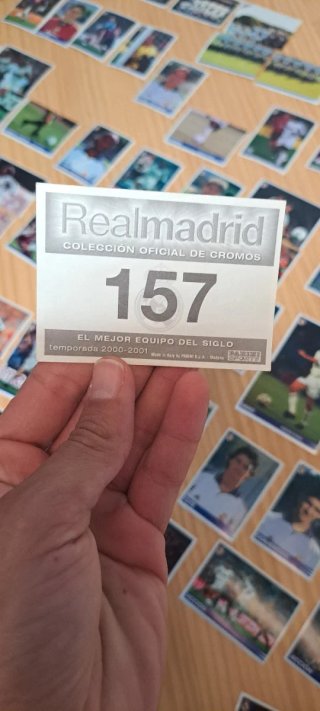 Colección Cromos Real Madrid 2000-2001