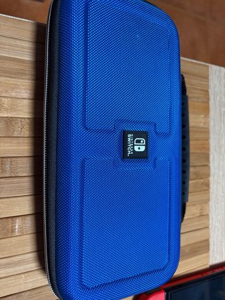 Nintendo Switch OLED Edición Mario Roja
