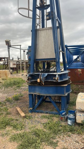 Grúa Torre Jaso, Metalbo, Pontales
