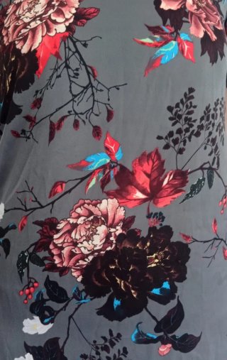 Vestido Only floral talla 38 tacto seda