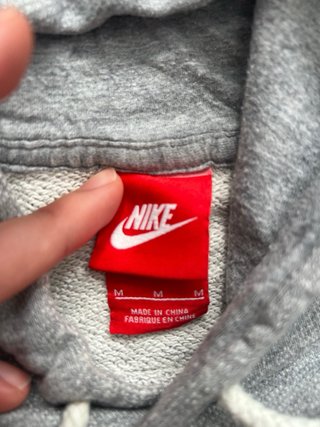 Sudadera Nike World Finals 76 Gris