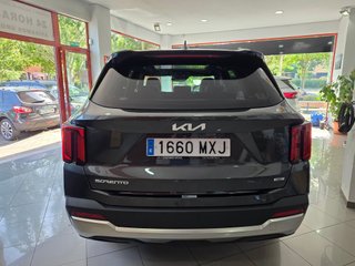 Kia Sorento 1.6 T-GDi HEV Emotion 4x2 7pl