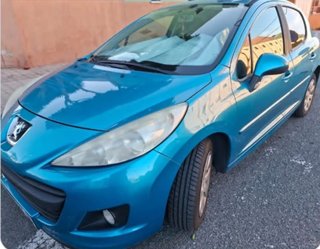 Peugeot 207 2012