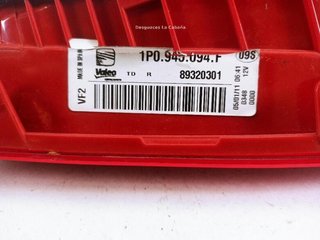20907716 piloto trasero 1p0945094f seat leon (1p1)