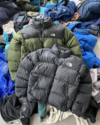 Lote 10kg Ropa Vintage marcas varias S/M/L