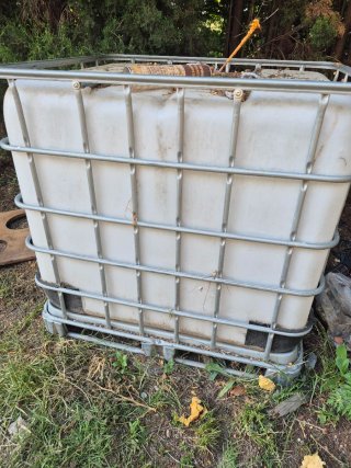 Contenedor IBC Blanco Metálico