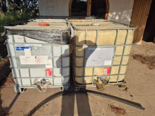 Contenedor IBC Blanco Metálico