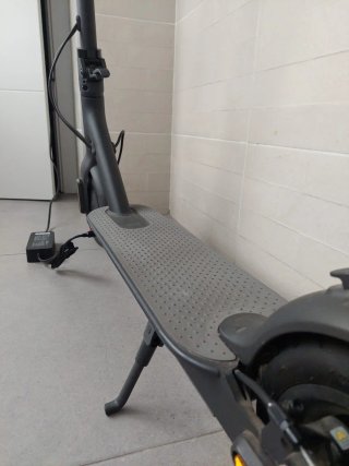 Patinete Eléctrico Casi Nuevo