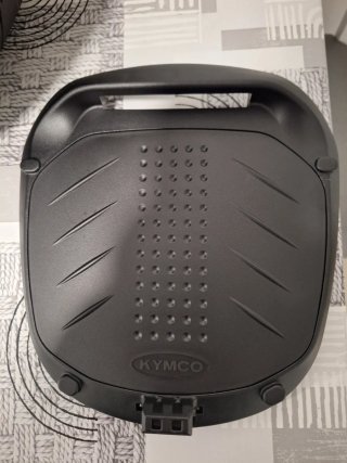 Caja Baúl Moto SHAD 29L Casco Negro