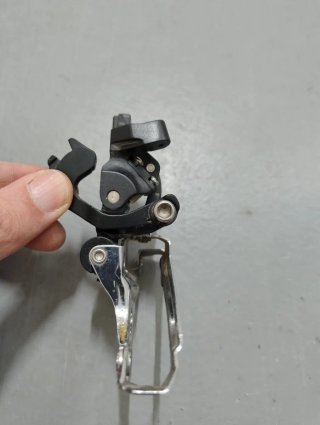Desviador Shimano SLX FD-M676