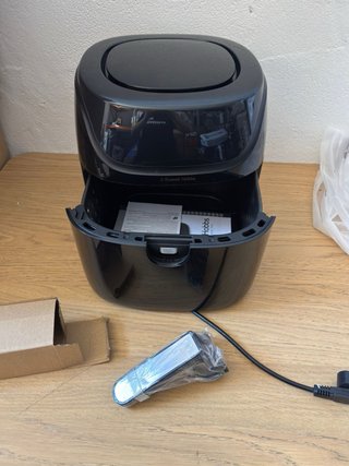 Freidora de Aire Russell Hobbs 8L XXL