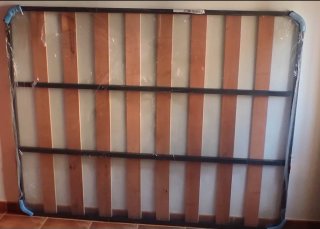 Somier metálico con lamas de madera 1,50