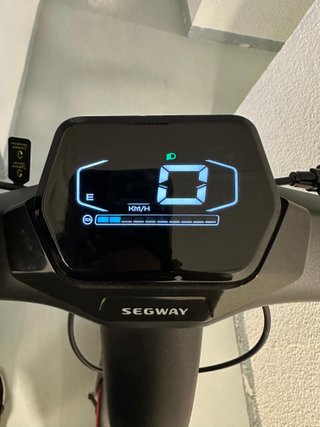 Patinete Eléctrico Segway ZT